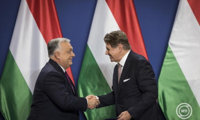 Tizenegy pontos vállalkozási adócsökkentési megállapodást jelentett be Orbán Viktor és Nag...
