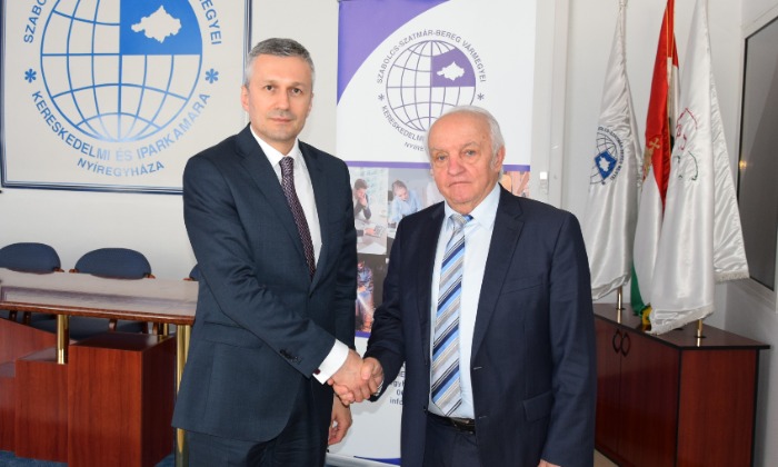Románia magyarországi nagykövete látogatott a kamaránkba