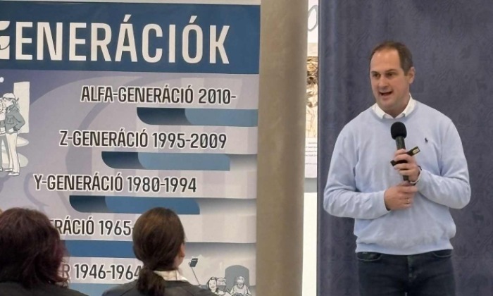 Transzgenerációs utazás a Női Klubbal